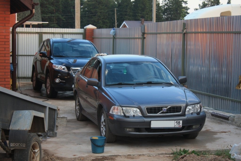 Volvo s40 1997 отзывы владельцев