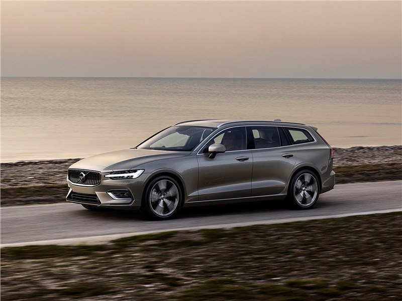 Volvo тестирует v60