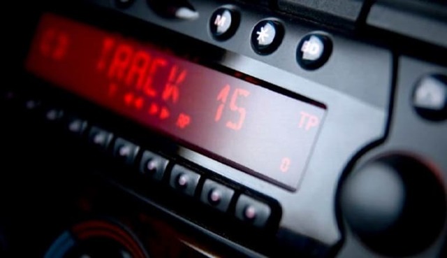 Выбираем автомагнитолу в машину — топ 5 лучших моделей 2019 года