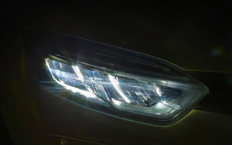 Выбор и замена лампы ближнего света и другой оптики на nissan (tiida и других моделях)