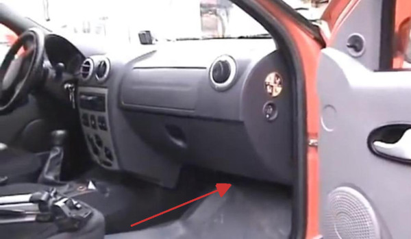 Замена салонного фильтра renault logan
