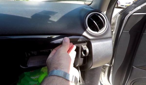 Замена салонного фильтра в ford focus i, ii и iii: фото- и видеообзор