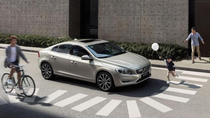 «зарядка» для volvo s60. шведы готовы показать форсированный седан