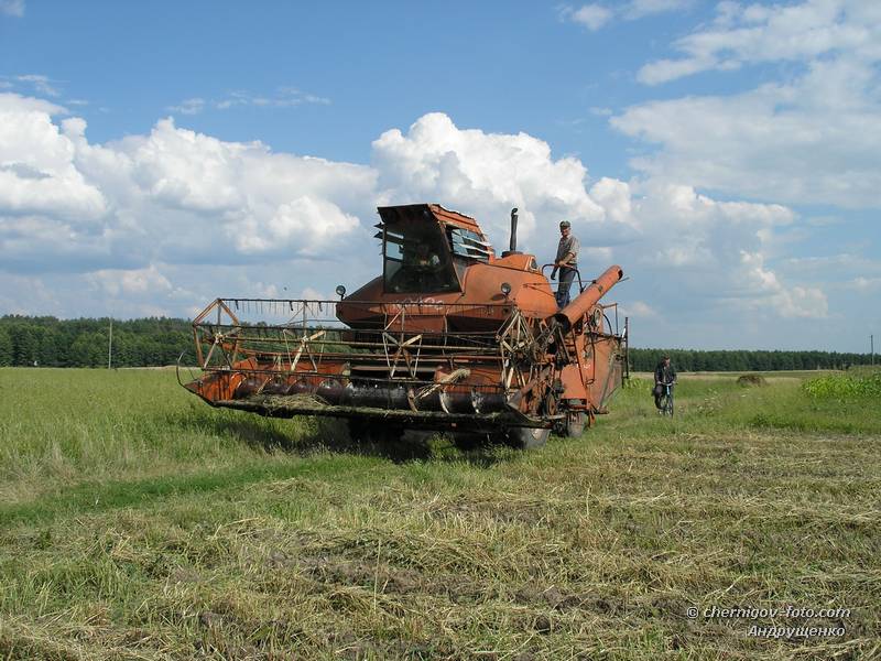 Комбайн колос фото ссср