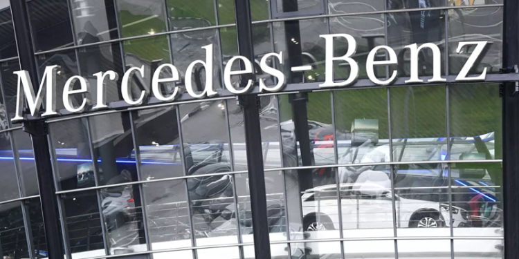 Назван возможный покупатель завода Mercedes-Benz в России