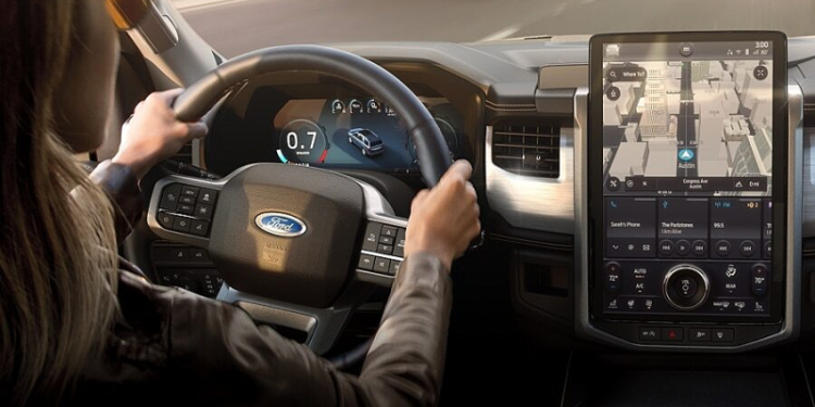 Какие опции современных автомобилей раздражают водителей