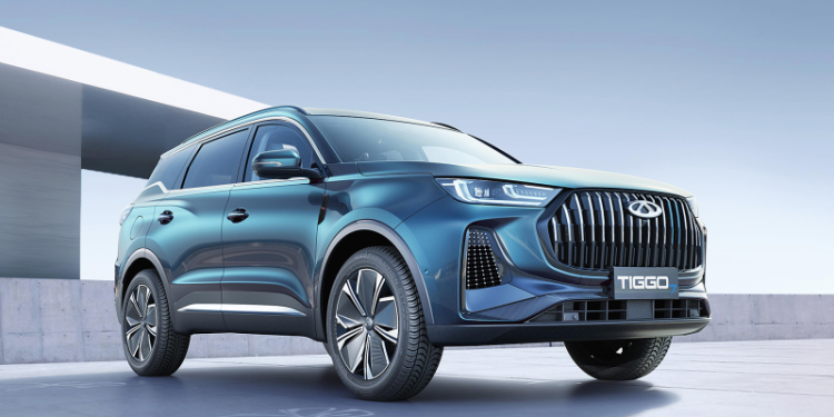 Chery Tiggo 7 Pro обзавелся 326-сильной гибридной установкой