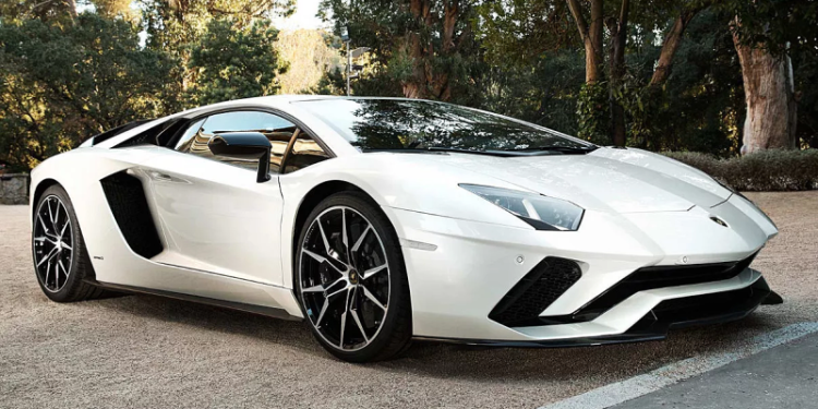 Стали известны расценки вечеринки для участников автопробега на Ferrari и Lamborghini