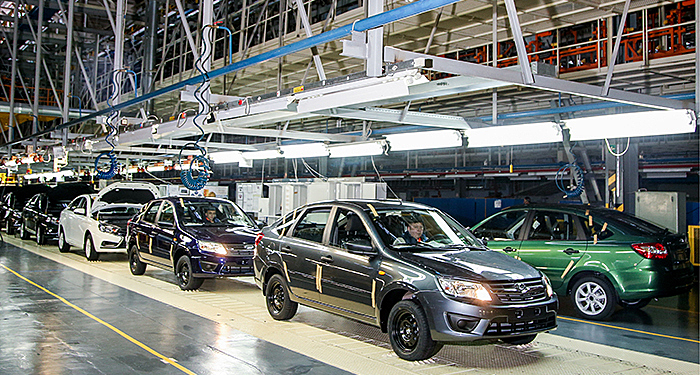 «АвтоВАЗ» переходит на шестидневную рабочую неделю