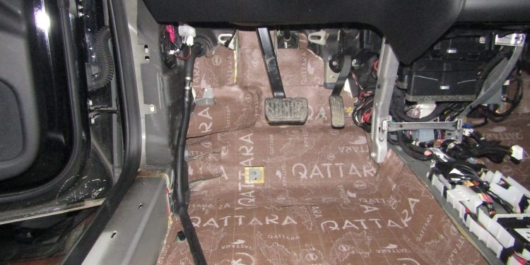 Шумоизоляция автомобиля: что это такое? И зачем она нужна?