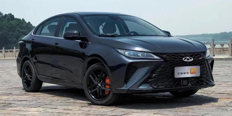 Седан Chery в стиле Lexus оказался дешевле Lada Vesta