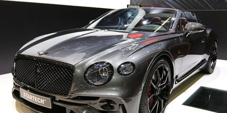 Продажи люксовых авто в России рухнули на 80%