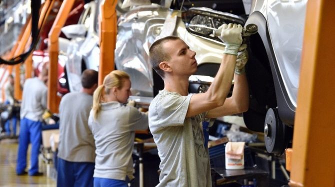 АВТОВАЗ объявил о наборе новых сотрудников