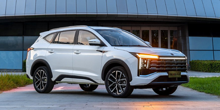 На рынок выходит потенциальный флагманский Москвич?