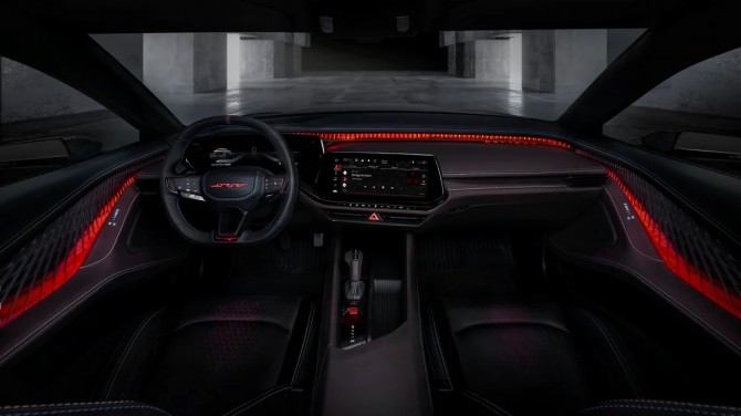Dodge анонсировал электроспорткар Charger Daytona SRT