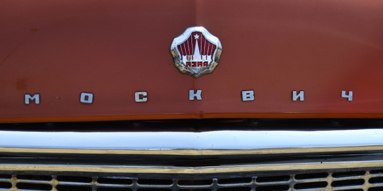 «Москвич» начал подготовку к сборке автомобилей