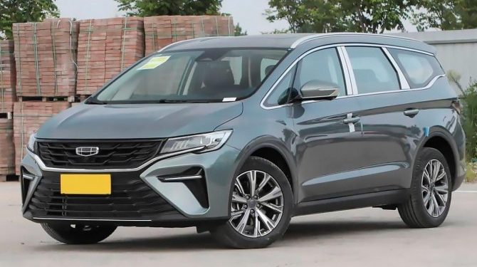 Geely представила новый семиместный минивэн
