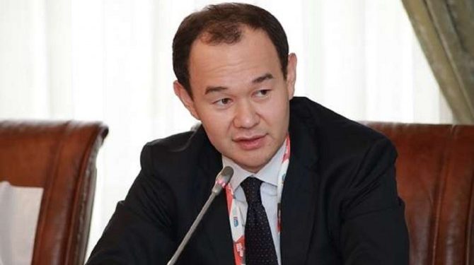 Куратор автопрома в Минпромторге Денис Пак покинул свой пост