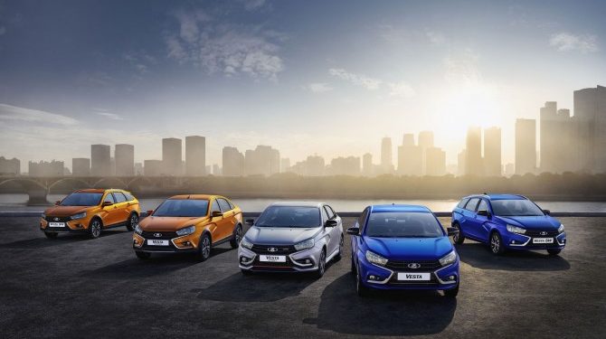 LADA Vesta и Largus признаны лучшими в России