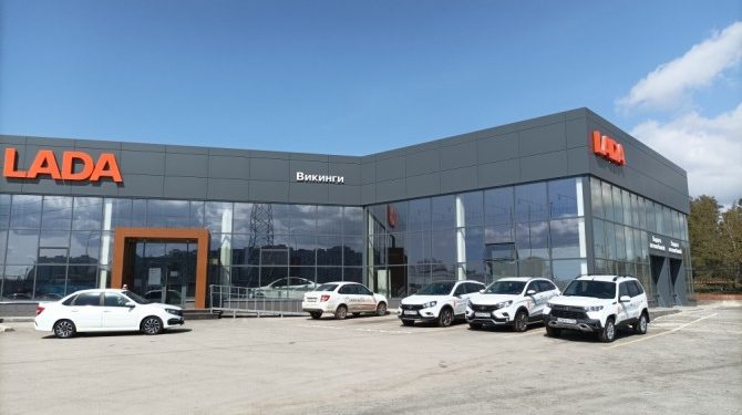 Стали известны самые популярные модели LADA в августе 2022 года