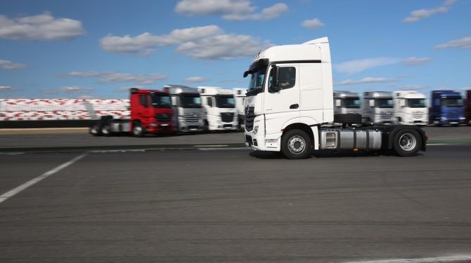 В августе новых грузовых автомобилей было куплено на 7% больше, чем в июле