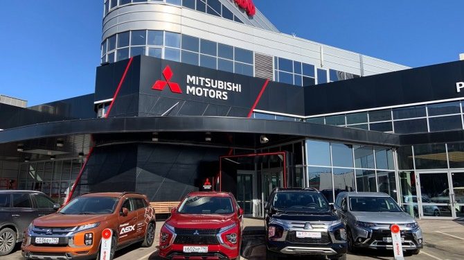 За весь август цены на автомобили подняли три компании