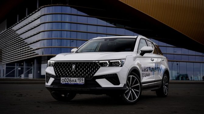 FAW Bestune T77 получил новую топ-версию в России