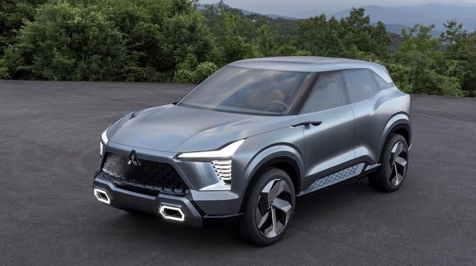 Mitsubishi представила новый компактный кроссовер XFC Concept