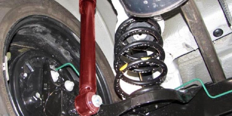 Амортизаторы на LADA XRey: тонкости подбора