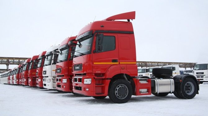 Рынок новых грузовиков в ноябре показал рост – впервые с марта