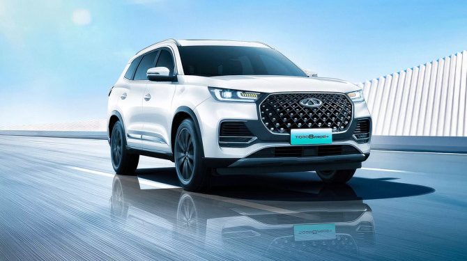 Chery анонсировала продажи в России гибридного Tiggo 8 Pro