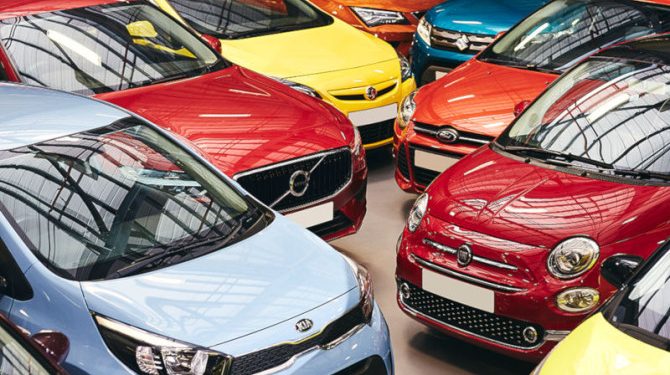 Евросоюз утвердил запрет на продажу бензиновых и дизельных автомобилей с 2035 года