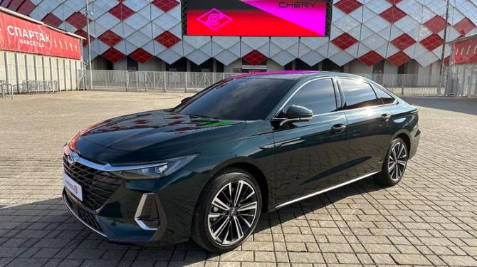 Chery представила в России новый седан Arrizo 8