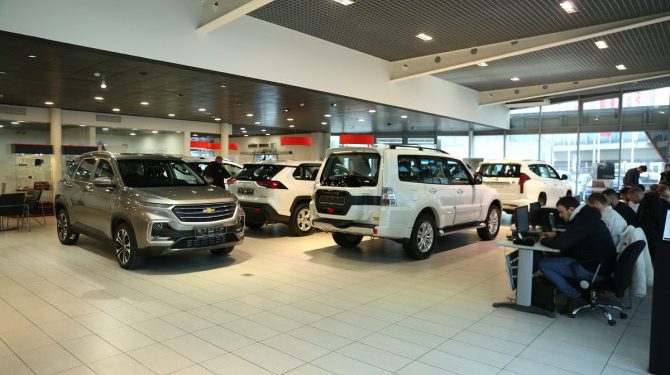 Эксперты рассказали о рисках при покупке автомобиля, ввезенного из-за рубежа