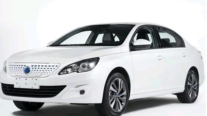 Электроседан Dongfeng Fukang ES600 сертифицирован в России