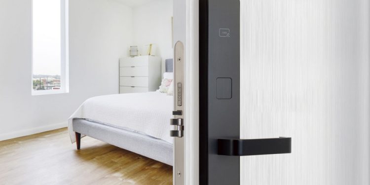 Топ-3 причины задуматься над заменой замков в пансионате