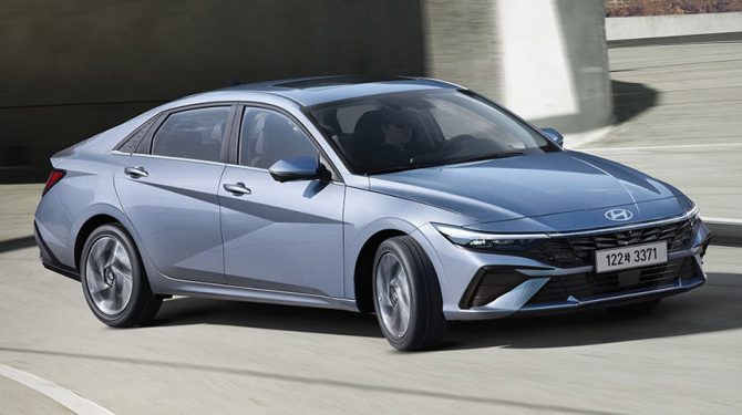 Hyundai представила обновленный седан Elantra