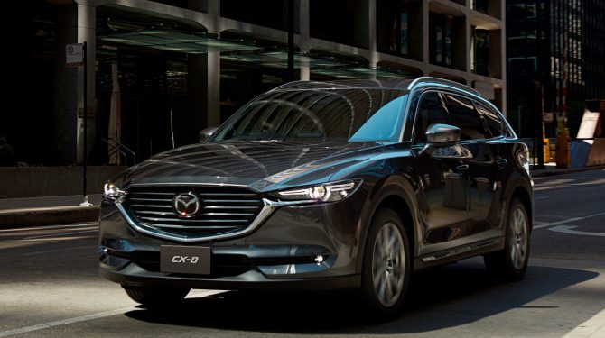 Кроссовер Mazda CX-8 поступил в продажу в России