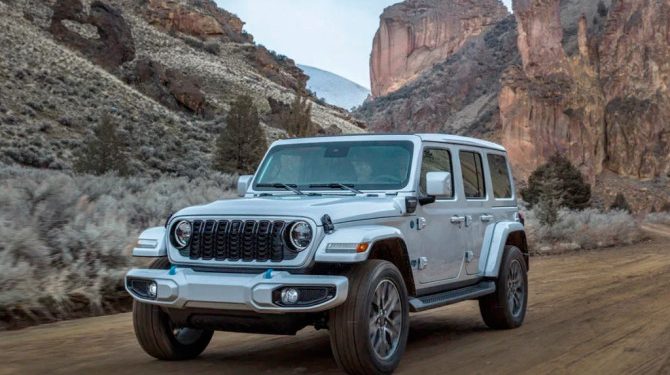 Представлен обновленный внедорожник Jeep Wrangler