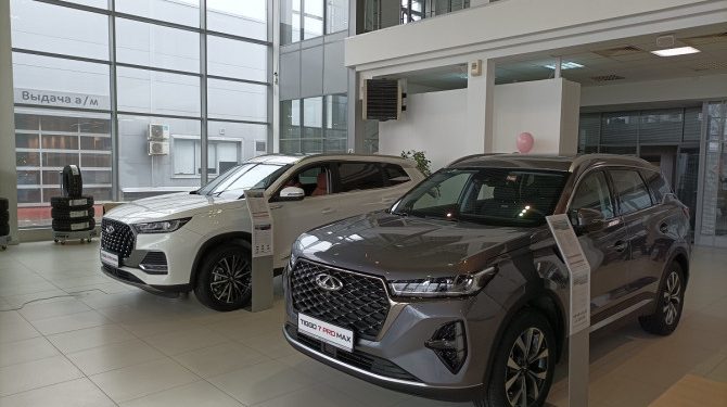 Продажи новых легковых автомобилей в марте 2023 года сократились на 11%