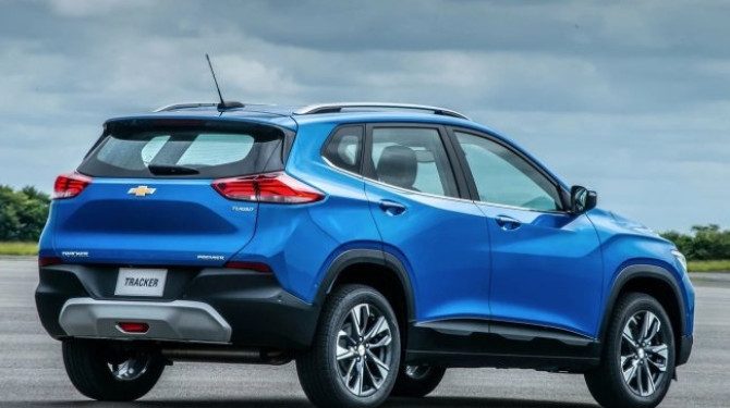 В России появился кроссовер Chevrolet Tracker за 2,26 млн рублей