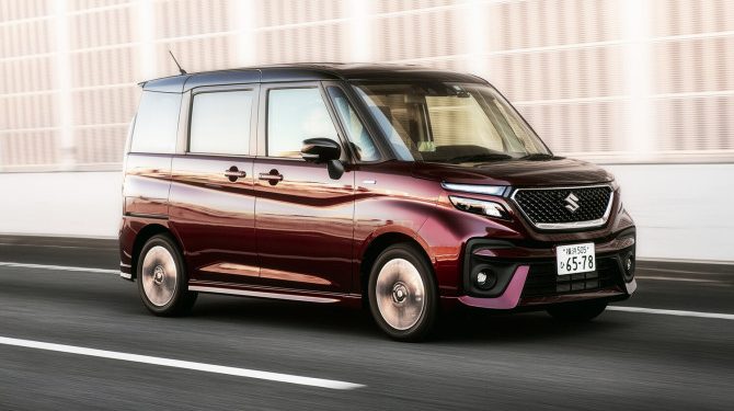 Компактный минивэн Suzuki Solio появился в России
