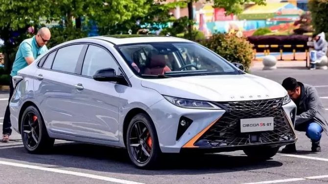 OMODA показала спорт-седан S5 GT, который появится в России