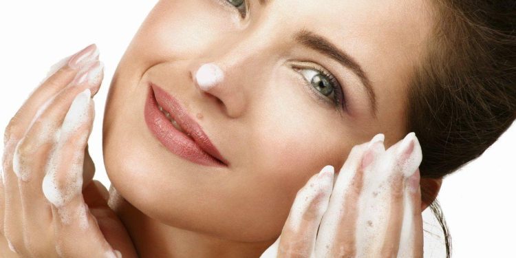 Уникальные свойства масел для ухода за кожей и волосами