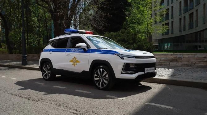 Электрокроссоверы «Москвич 3е» поступили в ГИБДД