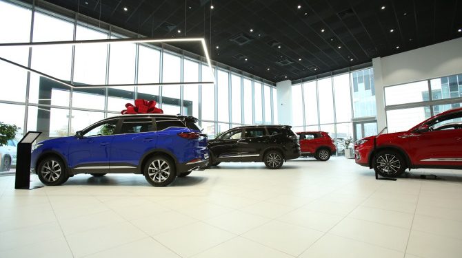 Средневзвешенная цена нового легкового автомобиля составила 2,6 млн рублей