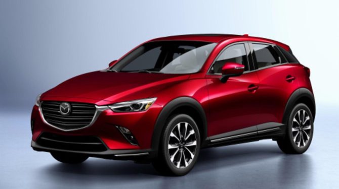 В России появился кроссовер Mazda CX-3 по цене от 1,2 млн рублей