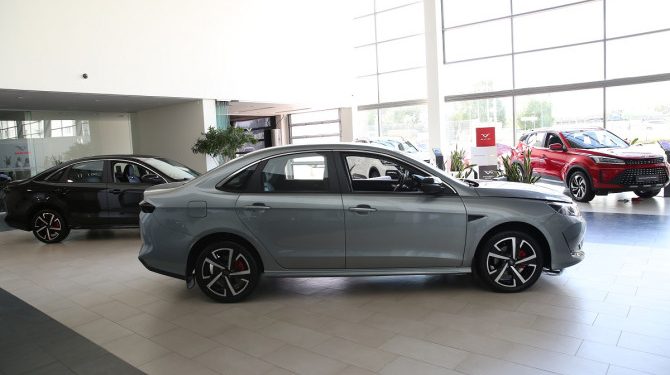 АВТОСТАТ: рост авторынка в 2023 году составит от 30% до 45%