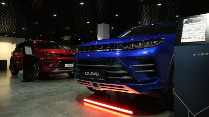 Импорт легковых автомобилей из Китая в Россию с начала года вырос в 5,7 раза