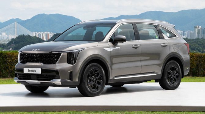 Kia представила обновленный кроссовер Sorento